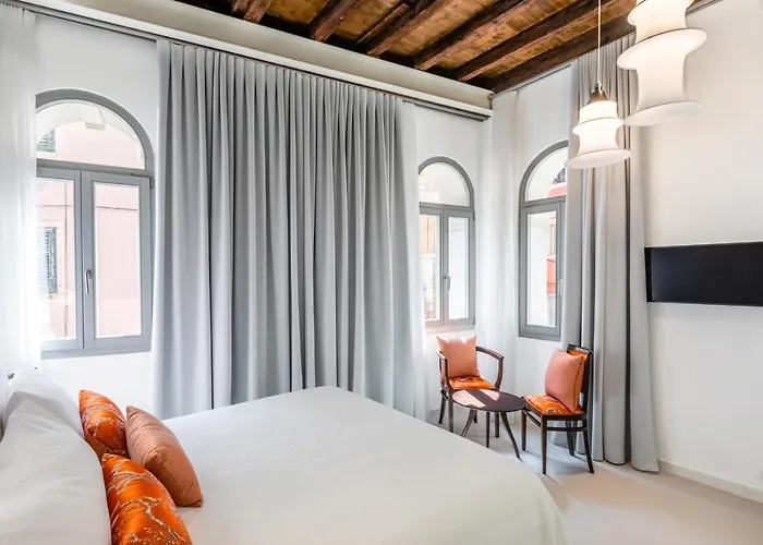 Palazzo Basilisco Luxury Suite